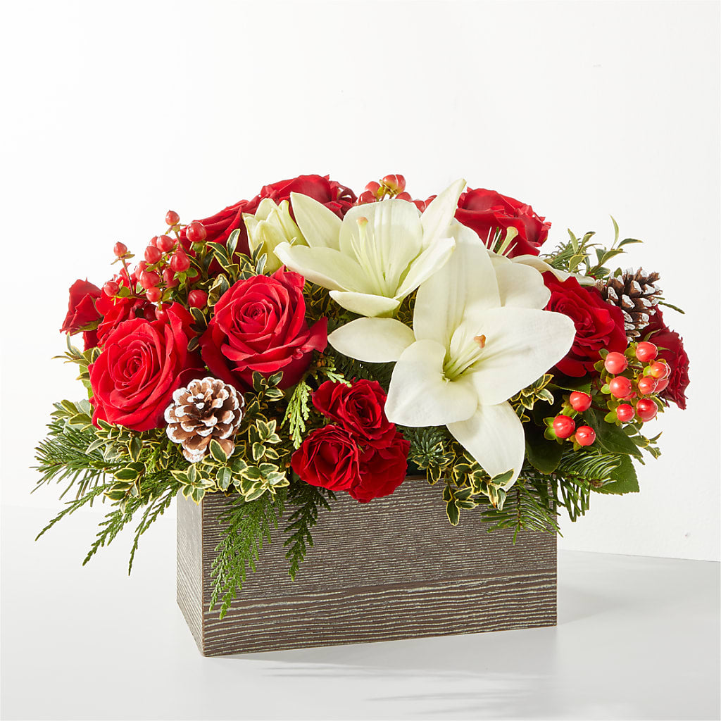 Snowy Wonderland Bouquet – Alex Floral, Stockton CA