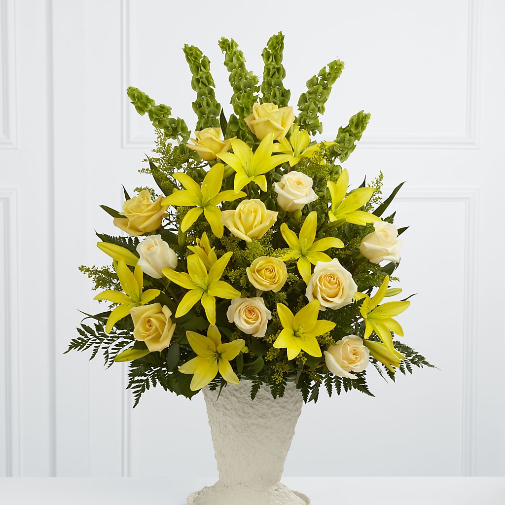 Golden Memories Arrangement – Alex Floral, Stockton CA