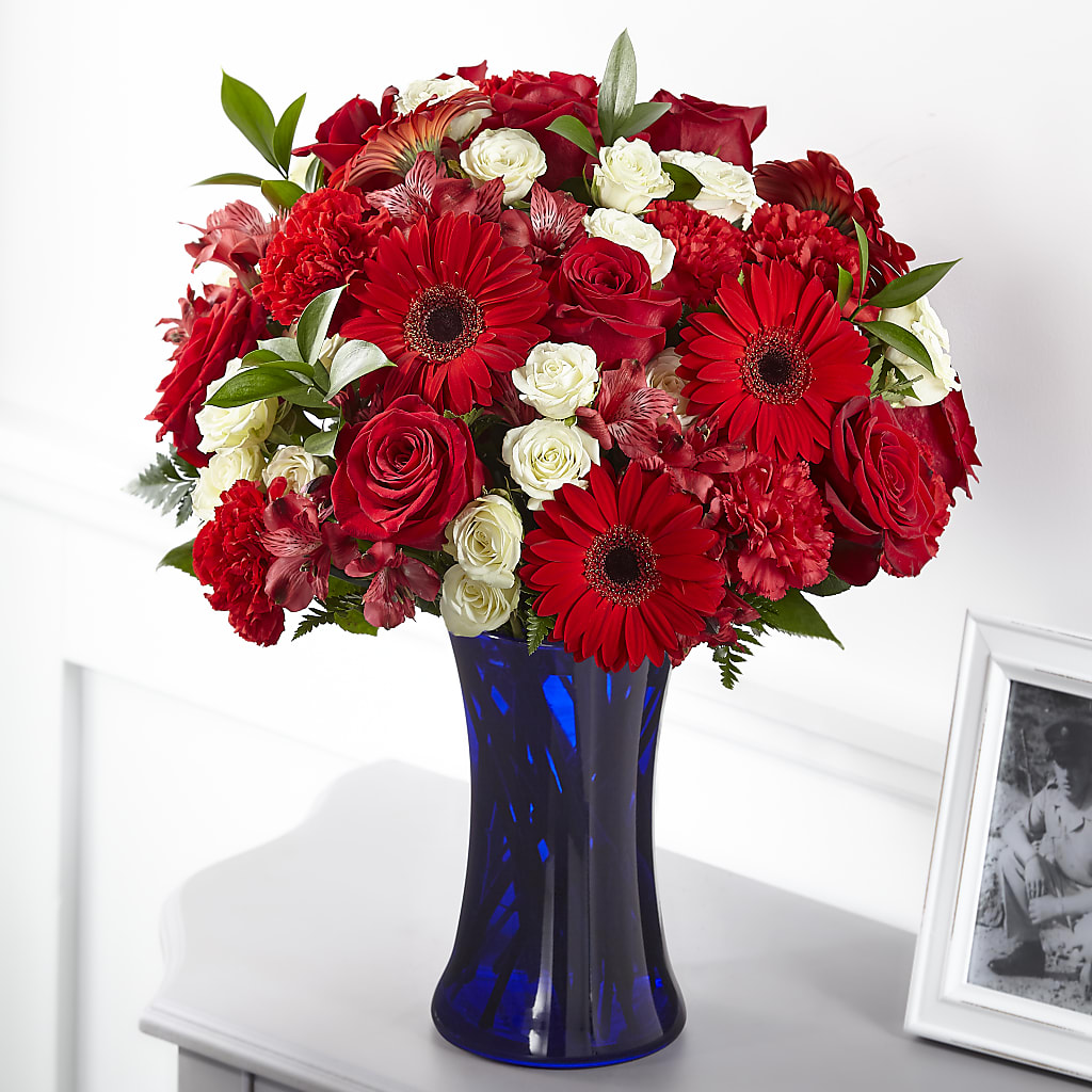 Hearts Embrace Bouquet – Alex Floral, Stockton CA