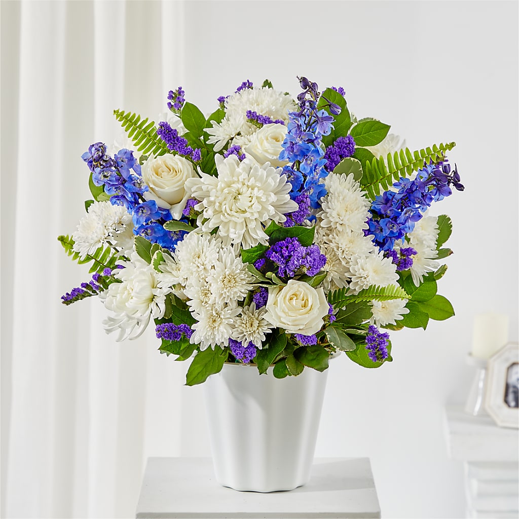 Hold Dear Tabletop Basket – Alex Floral, Stockton CA