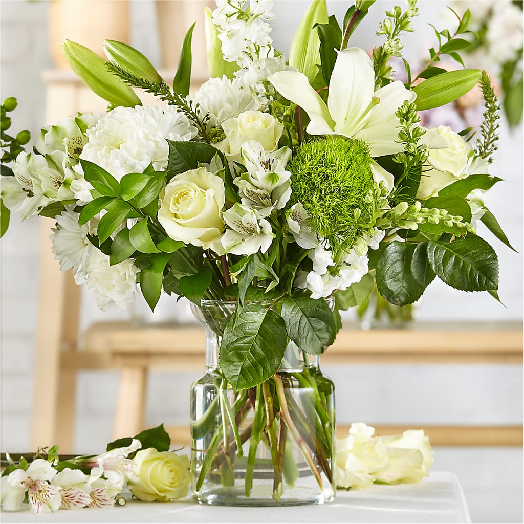 Classic Ivory – A Florist Original – Alex Floral, Stockton CA