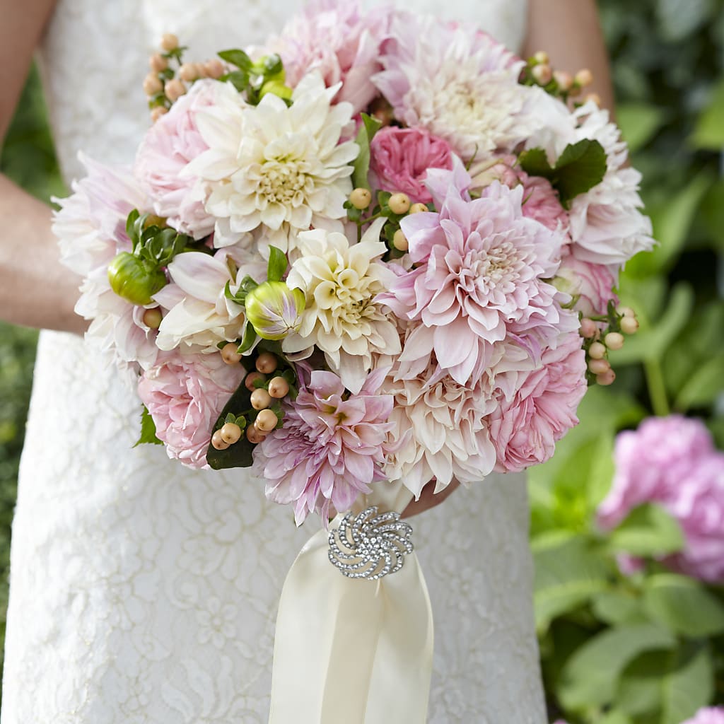 Heart's Promise Bouquet – Alex Floral, Stockton CA