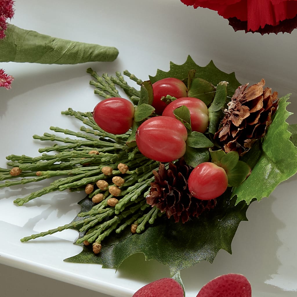 Red Berry Boutonniere – Alex Floral, Stockton CA