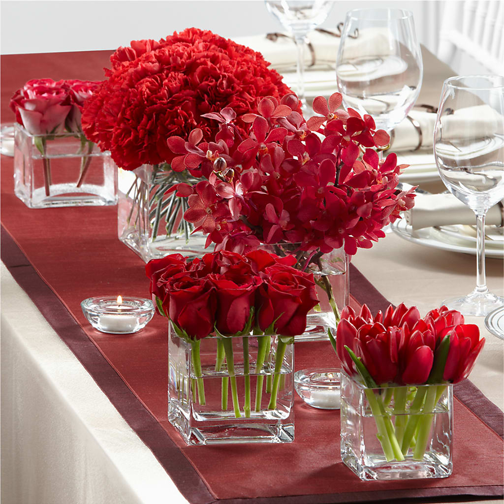 Modern Grace Centerpiece – Alex Floral, Stockton CA