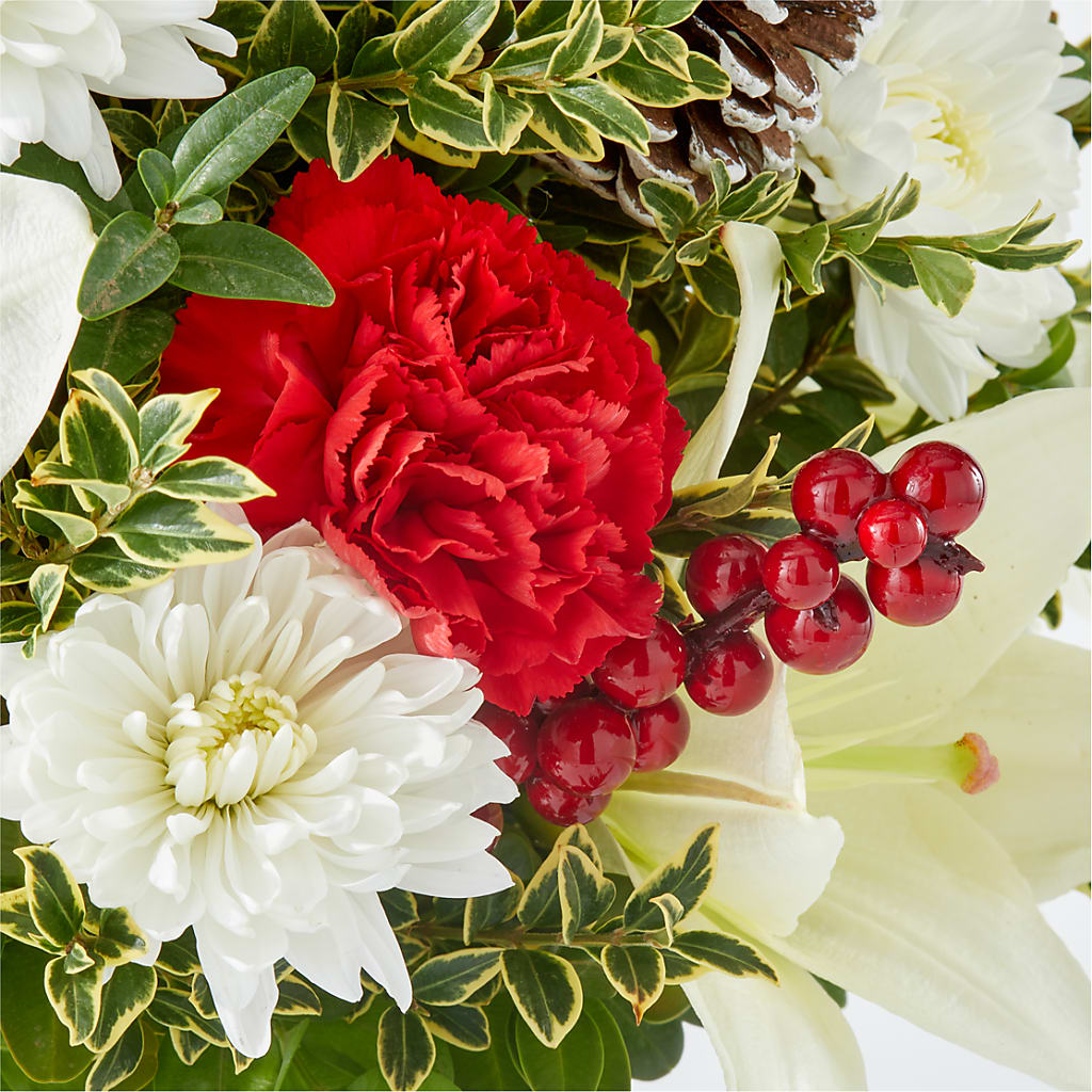 Festive Moments Tree –  Alex Floral, Stockton CA