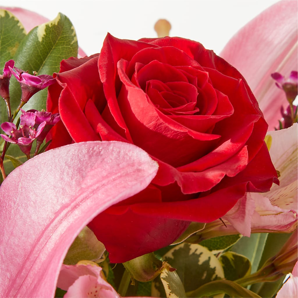Lucky in Love Bouquet –  Alex Floral, Stockton CA